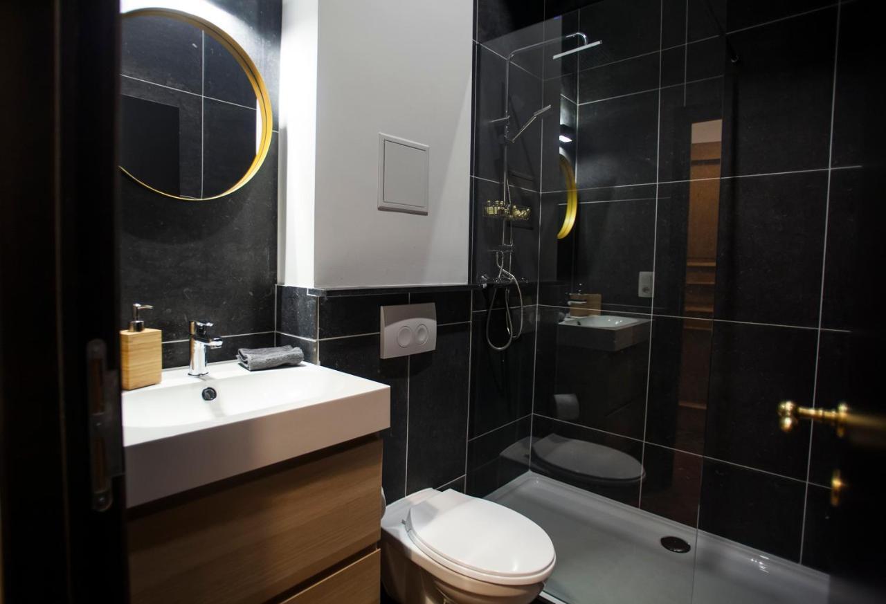 Luxury Suites Riverside Residence By Rikas Hotels Antuérpia Exterior foto